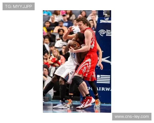 火箭22分领先险遭骑士逆转，米切尔末节爆砍19分