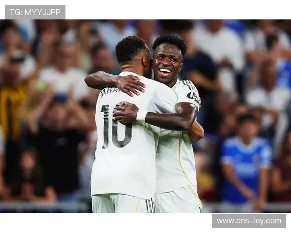 皇马2-1绝杀巴列卡诺，姆巴佩补时点射维尼修斯破荒